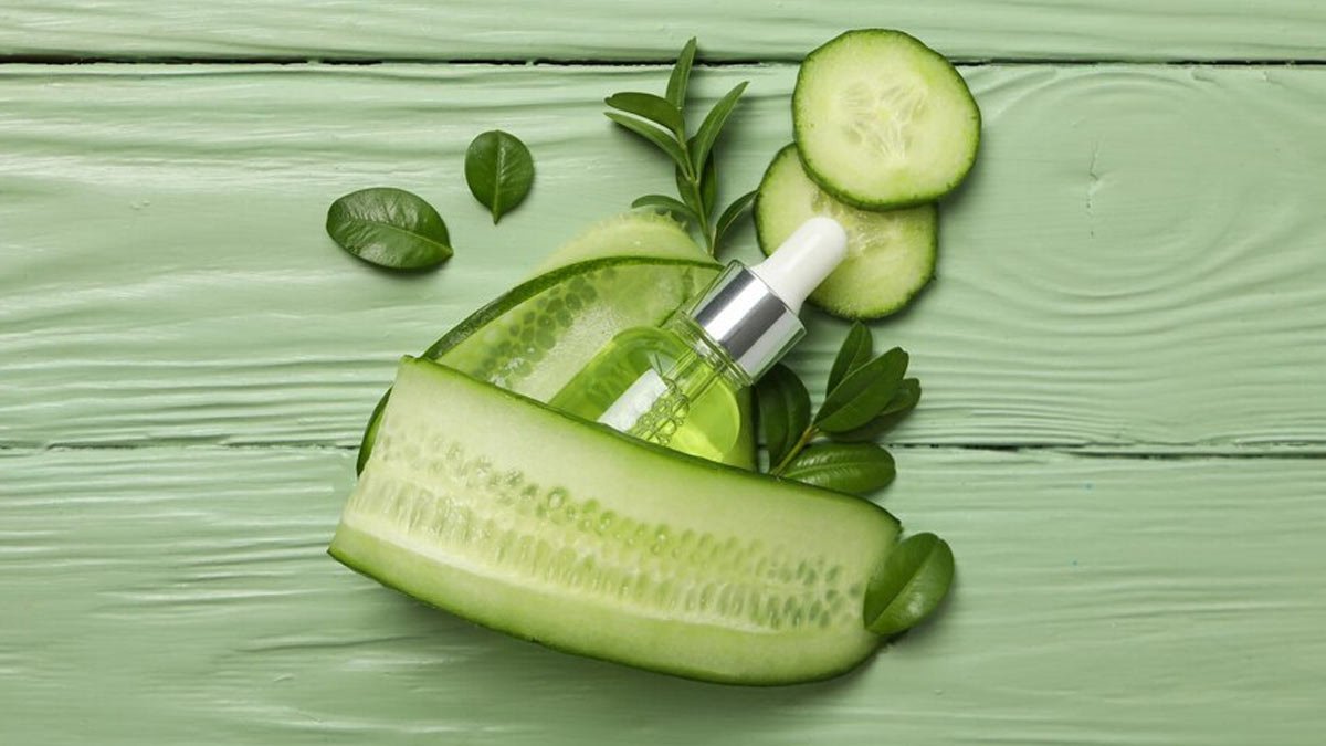 10 Best Home Remedies for Glowing Skin (Backed by Ayurveda & Science) 6 word image 1850 5